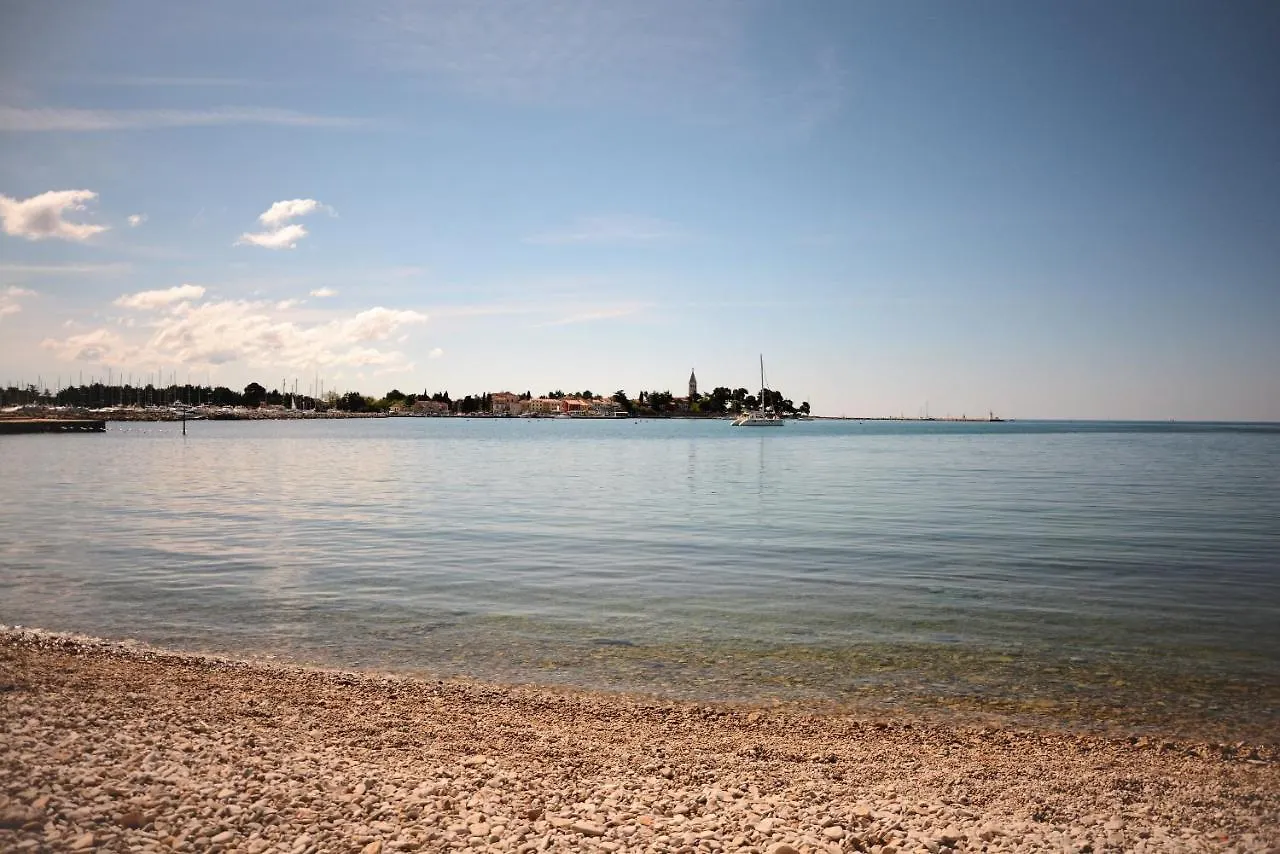 Apartment Villa Vienna Novigrad  Croatia